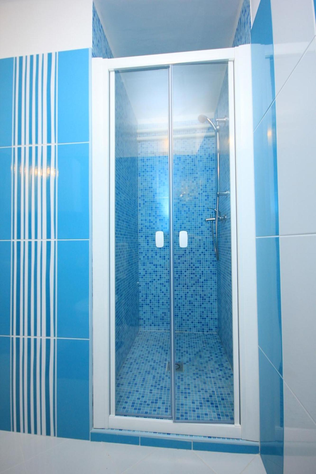 Apartments And Rooms By The Sea Medveja, Opatija - 2305 Lovran Rom bilde